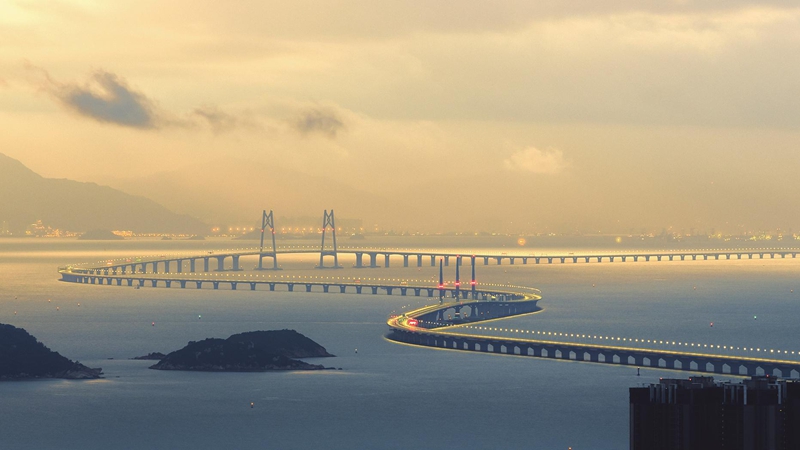 10、龐源租賃參建國家“世紀(jì)工程”港珠澳大橋（2012—2017年）_副本.jpg